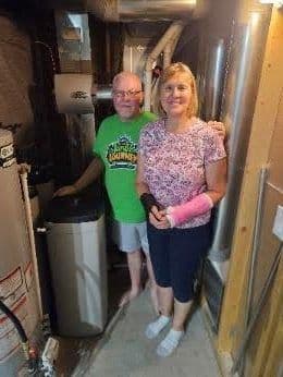 mary-amp-karl-clapp-e1727392094179.jpg