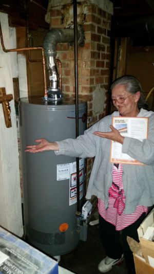 40 Gal Nat Gas Short 9 Year Water Heater 40 Gal Nat Gas Short 9 Year Water Heater